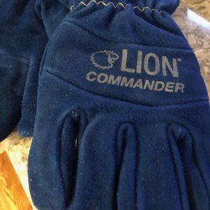 Firefighting protective gloves